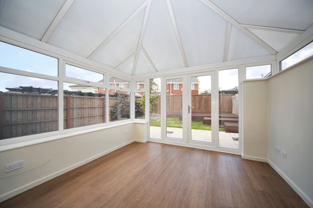 Property photo 3 of 23