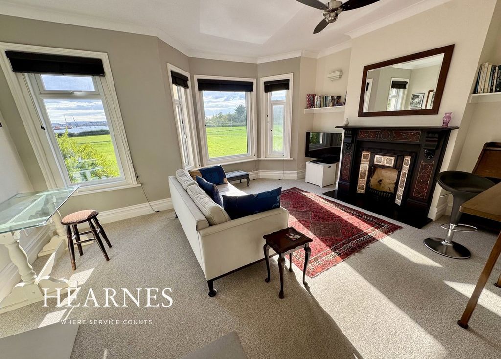 Property photo 1 of 27