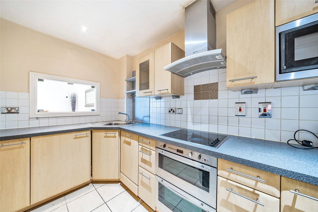 Property photo 2 of 8 Picture No. 03