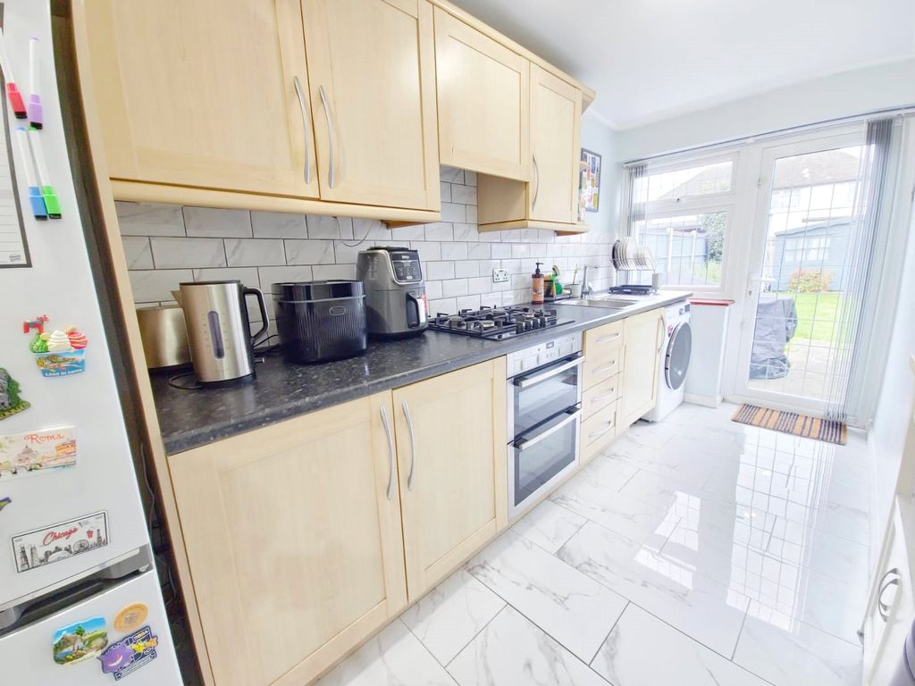 Property photo 3 of 12 Picture No. 05