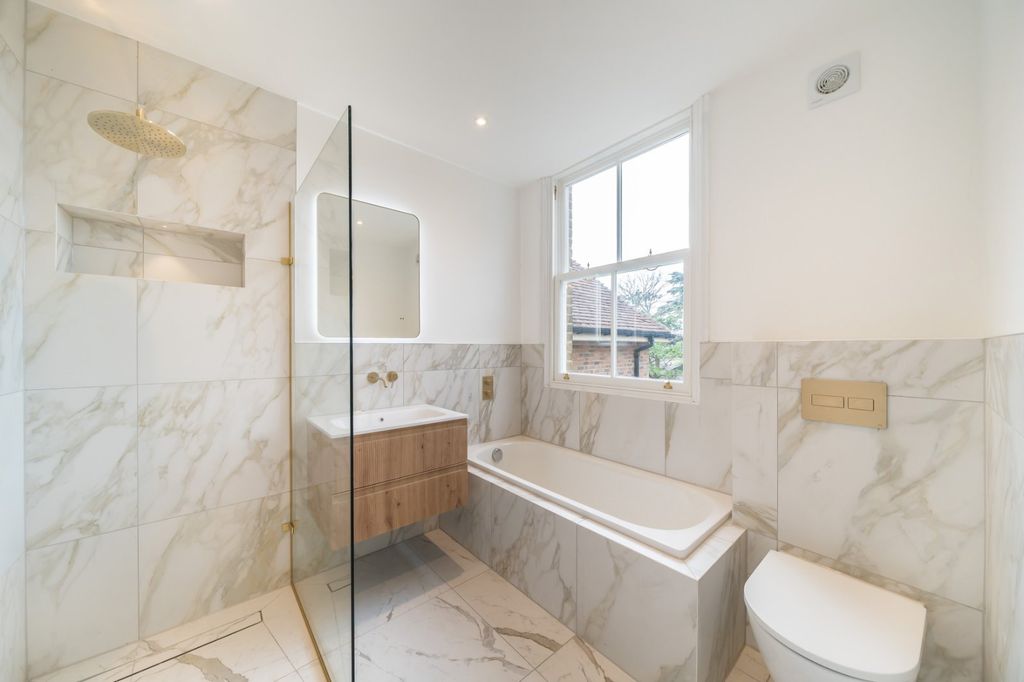 Property photo 3 of 10 Picture No. 39