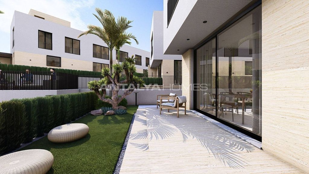 Property photo 1 of 36