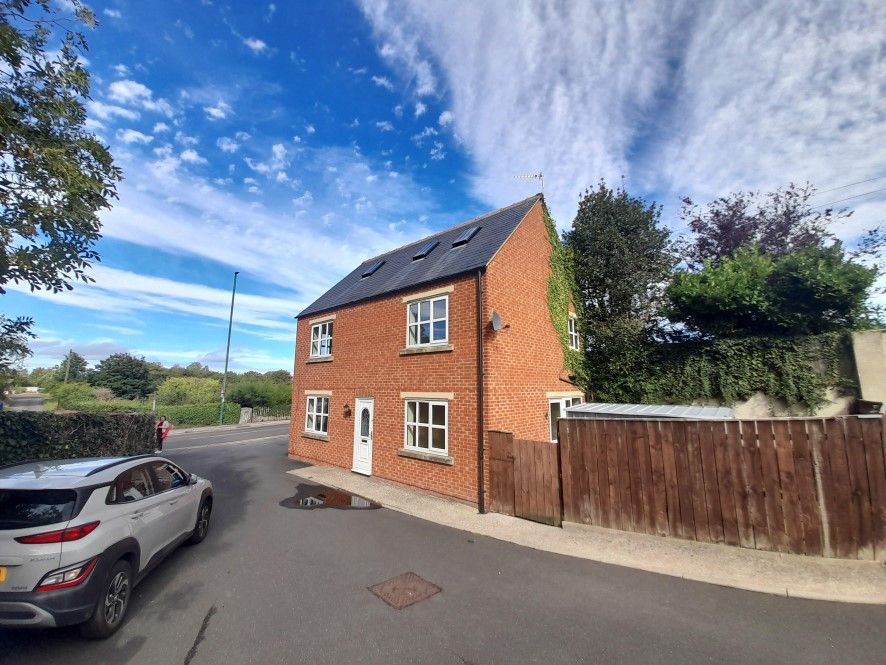 Property photo 2 of 14