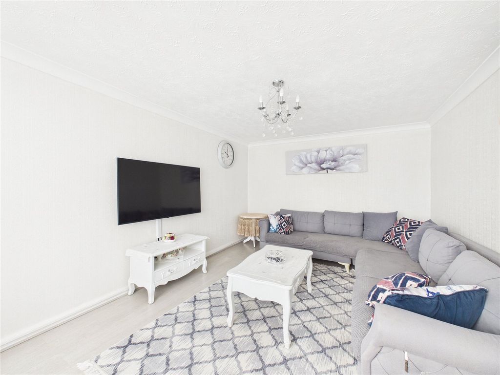 Property photo 2 of 13 Picture No. 02