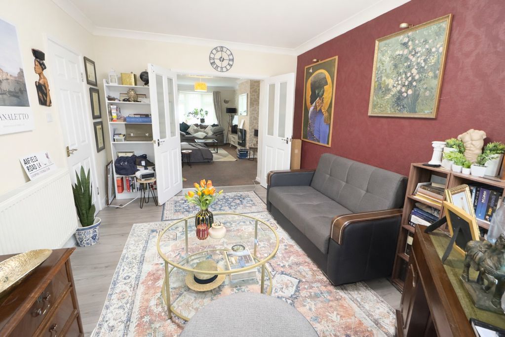 Property photo 2 of 18 Photo 18