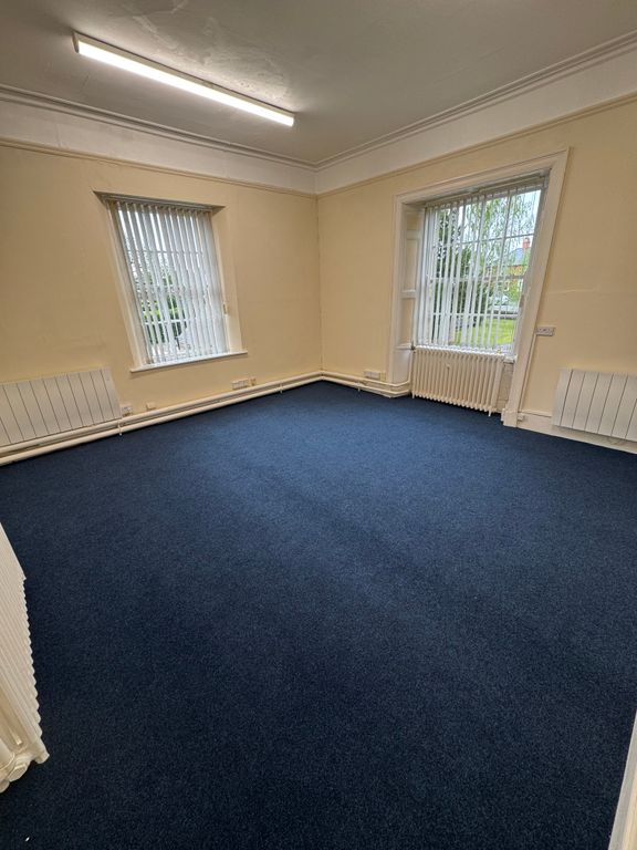 Property photo 3 of 3