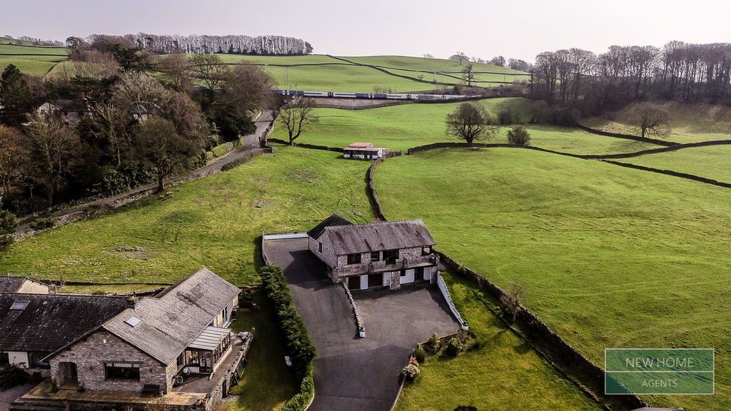 Property photo 2 of 46 Photo 45