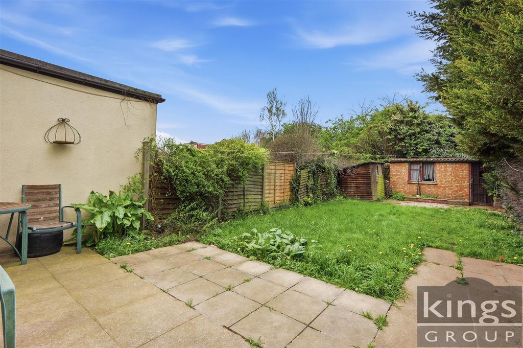 Property photo 2 of 18