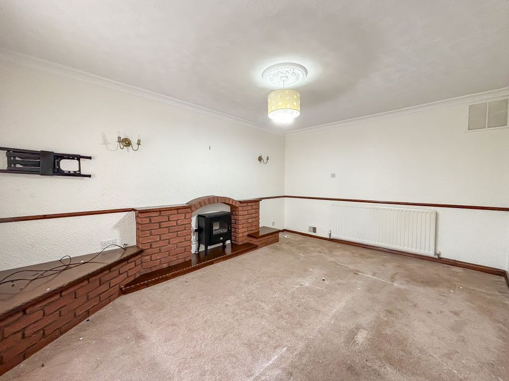 Property photo 2 of 10 Image 2