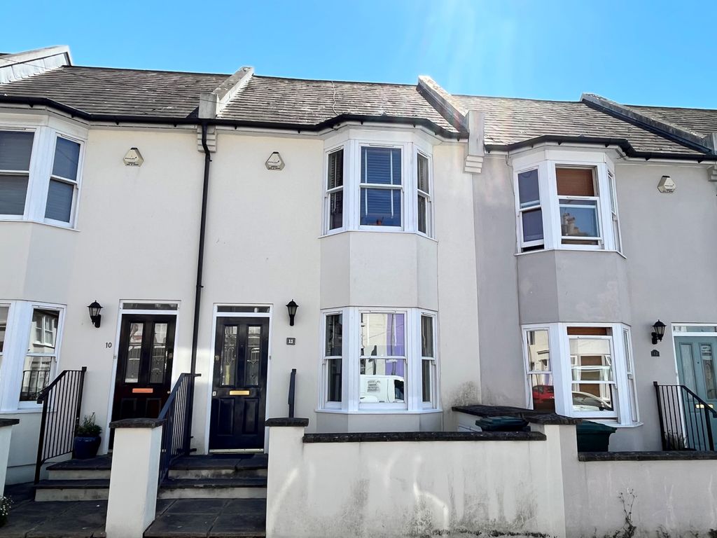 Property photo 2 of 15 Gallery