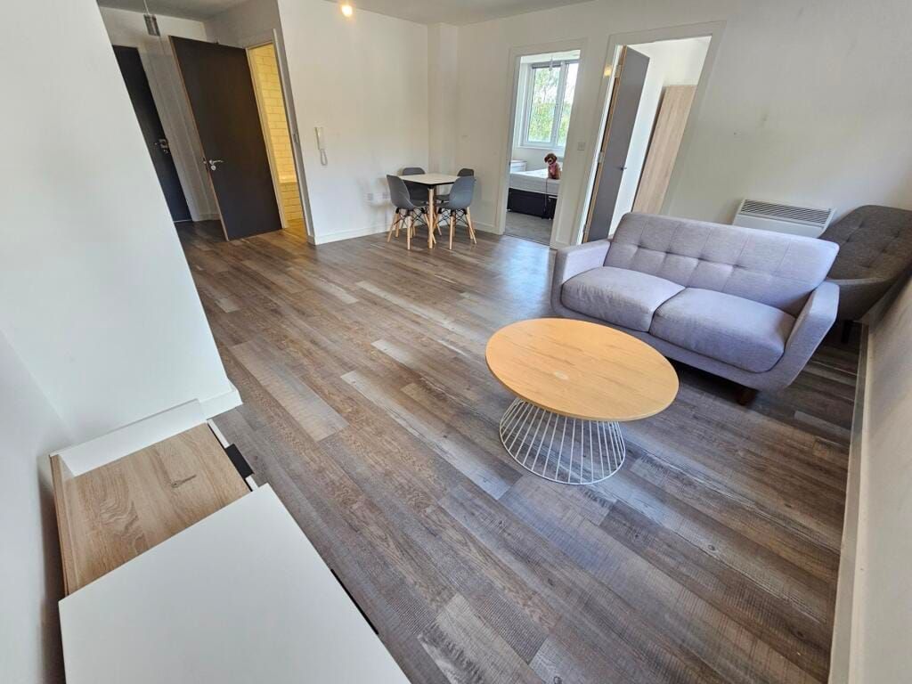 Property photo 3 of 15