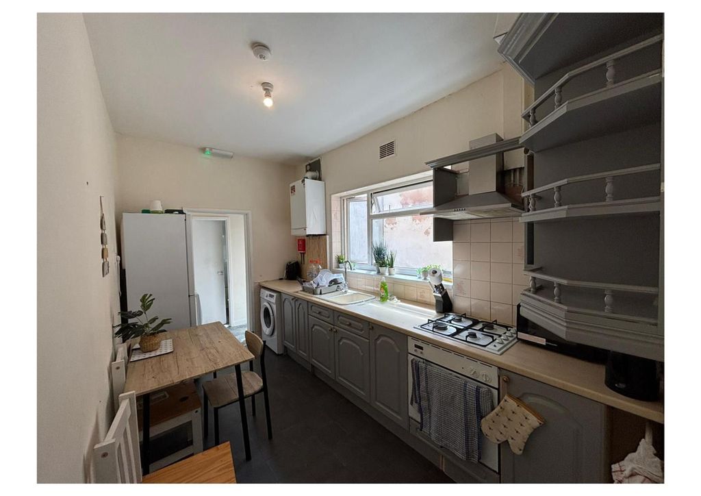 Property photo 1 of 8 2.Jpg