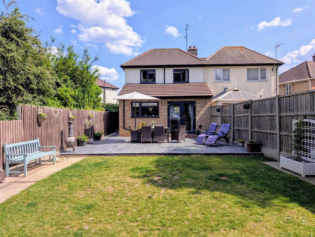 Property photo 1 of 21