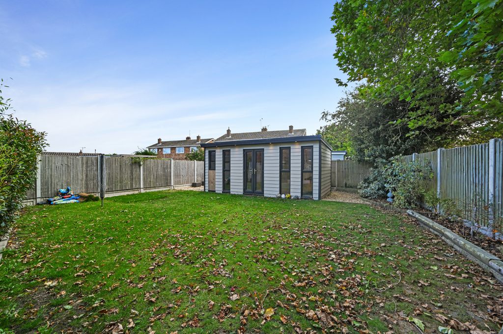 Property photo 3 of 34 Ht-Ja-2Parkview-25