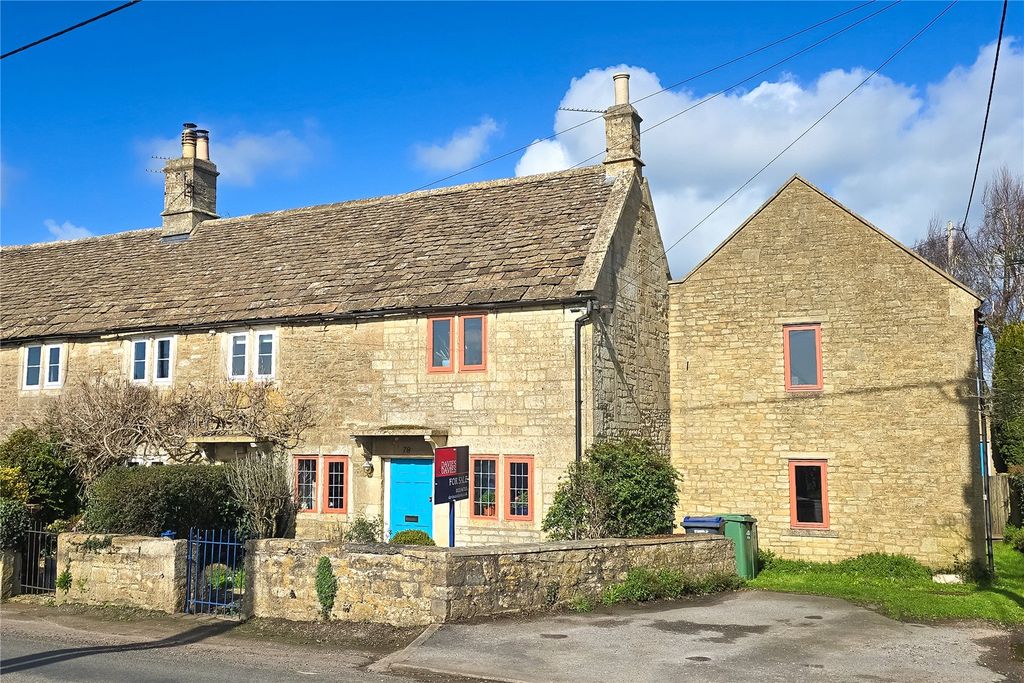 Property photo 1 of 21 External