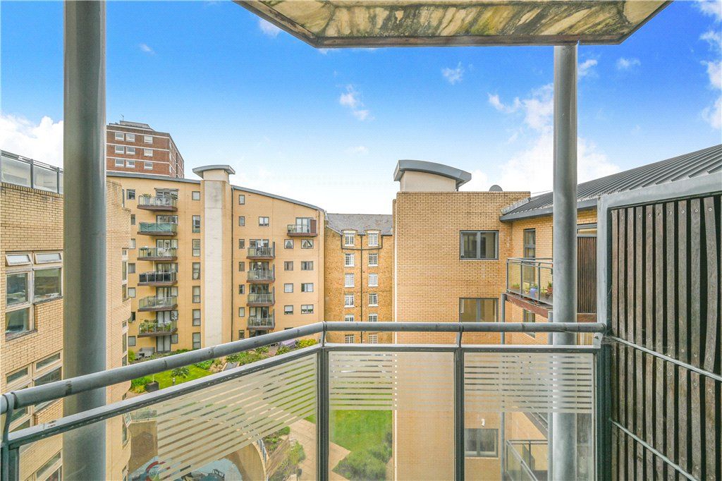 Property photo 2 of 13 Picture No. 04