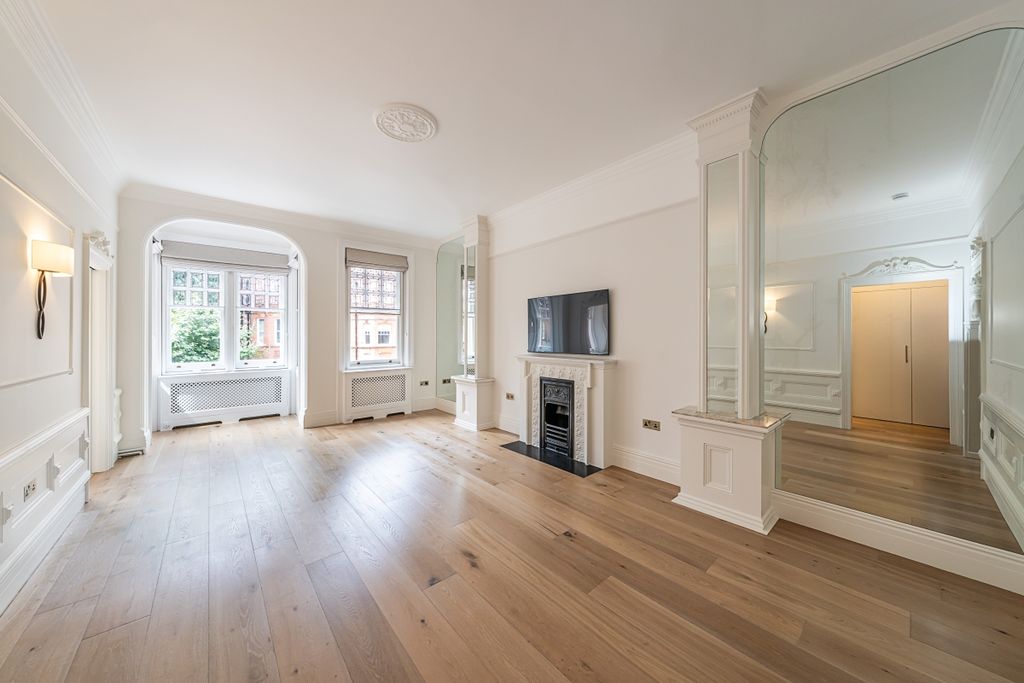 Property photo 1 of 17 Flat-3-37-Sloane-...
