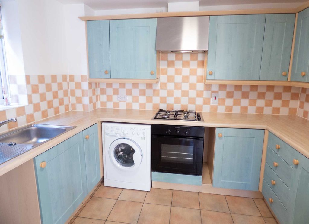 Property photo 1 of 11