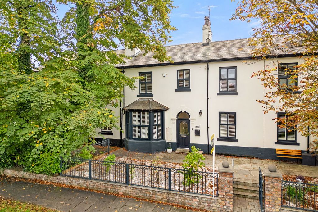 Property photo 1 of 54