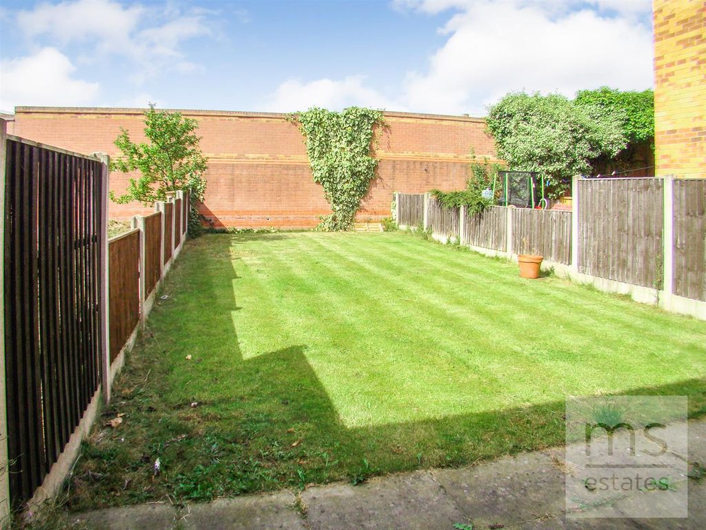 Property photo 2 of 9 Dsc06830 (2).Jpg