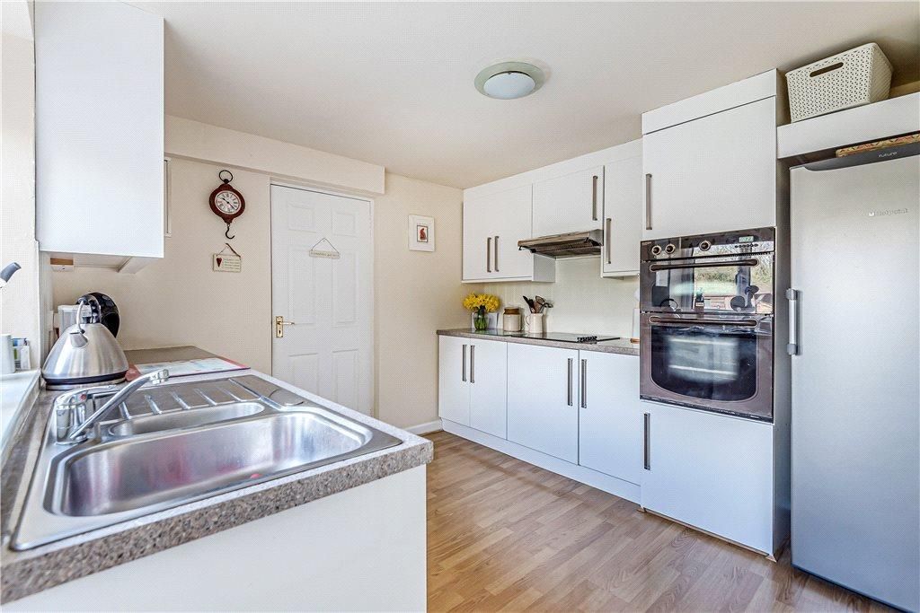 Property photo 2 of 13 Kitchen