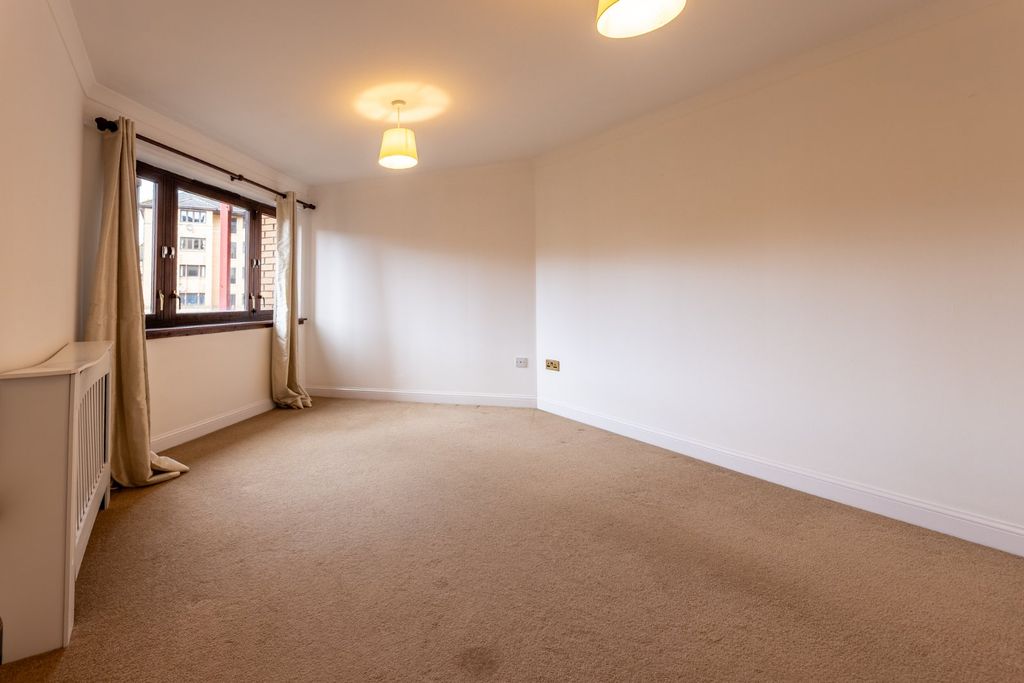 Property photo 2 of 14 Picture 2