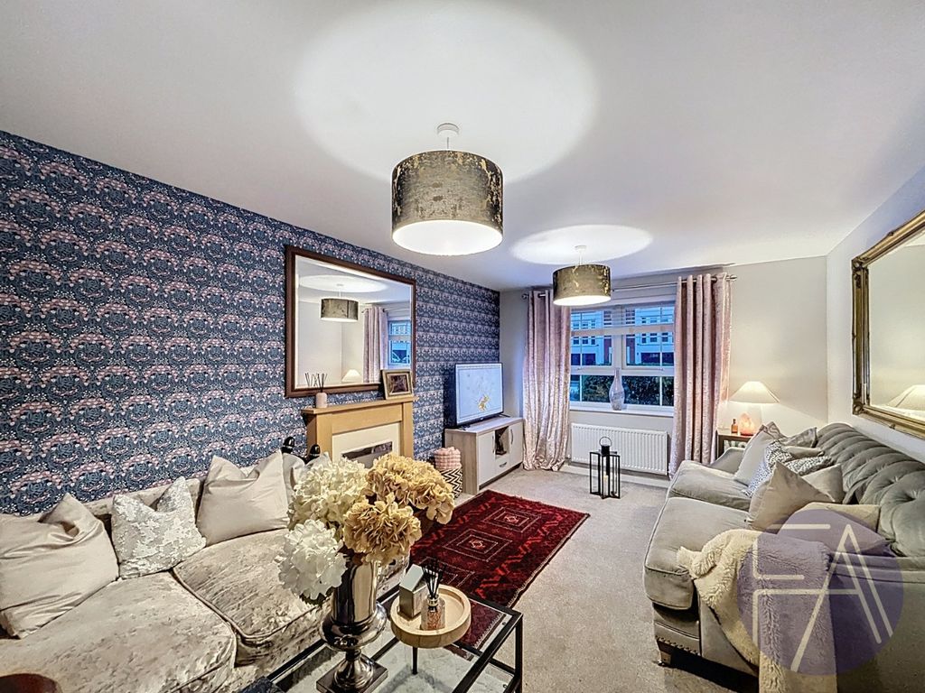 Property photo 3 of 24 4696196