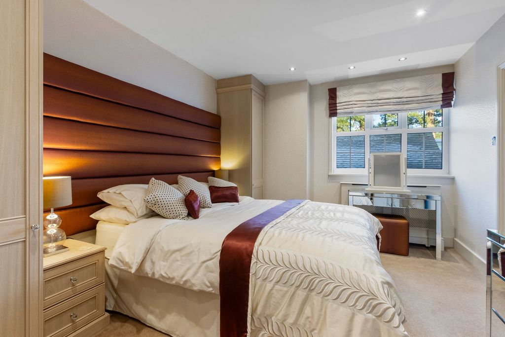 Additional image 23 of 5 bed detached house for salePine Coombe, Croydon CR0