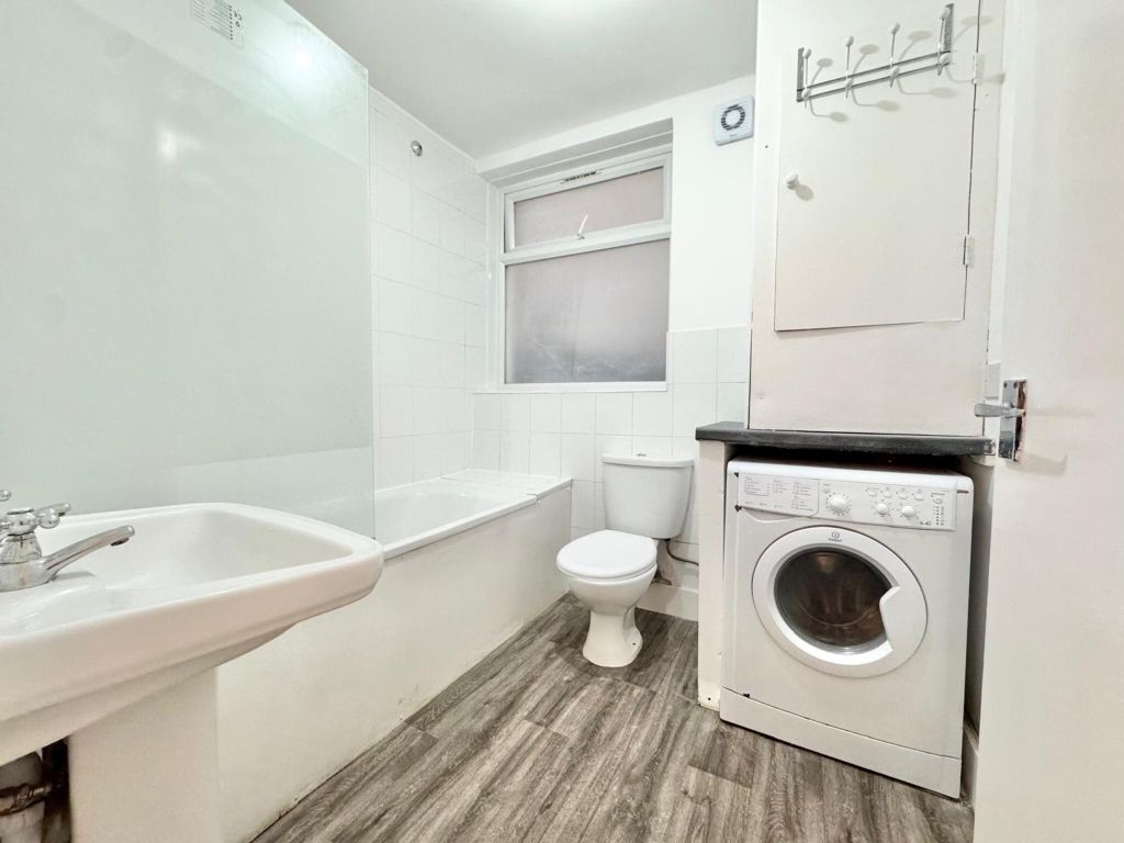 Property photo 3 of 3