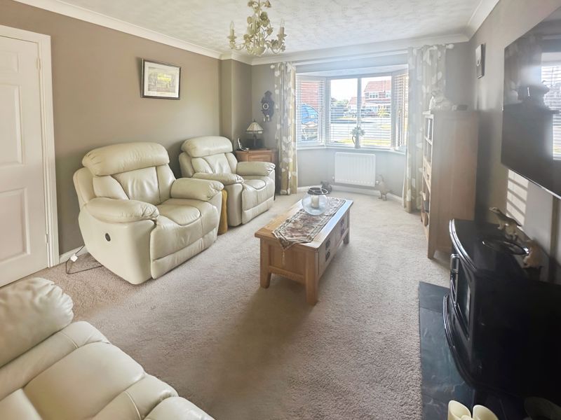 Property photo 3 of 17 Photo 15