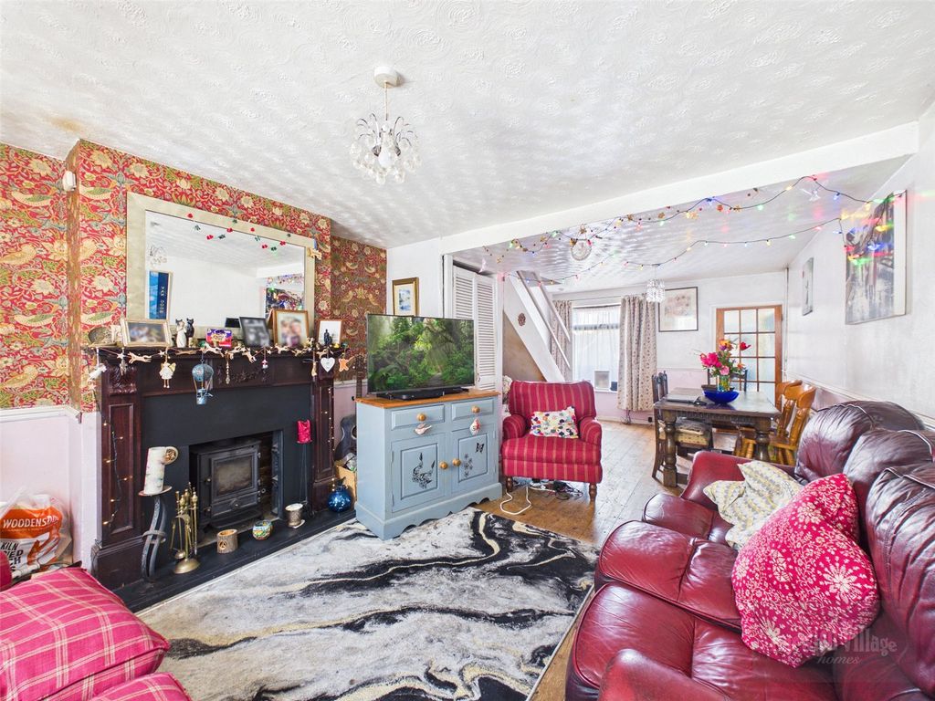 Property photo 2 of 10 Picture 2