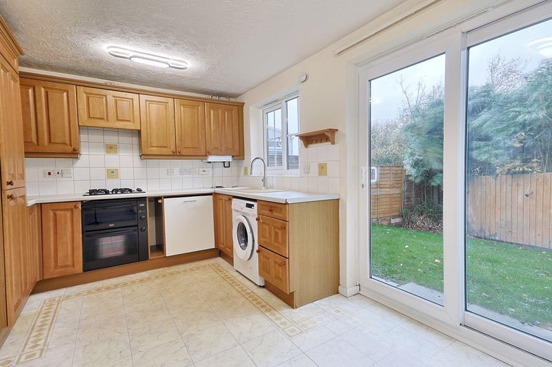 Property photo 3 of 14 Photo 3