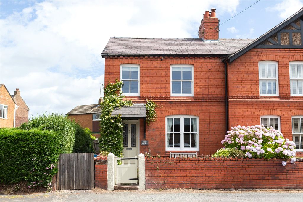 Property photo 1 of 27 Picture No. 33
