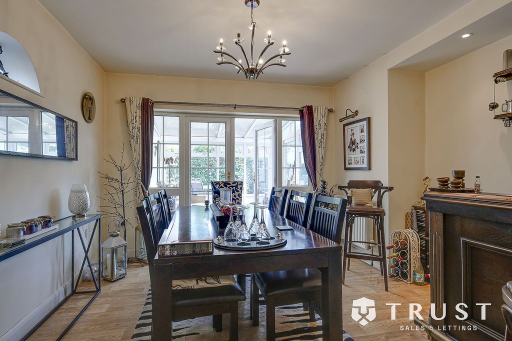 Additional image 9 of 3 bed detached house for saleHalifax Road, Liversedge WF15