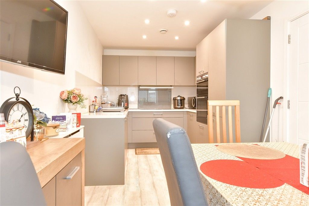 Property photo 3 of 9 Kitchen/ Diner