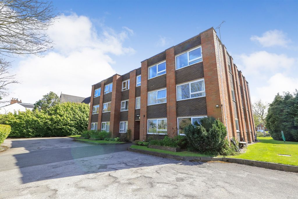 Property photo 1 of 19