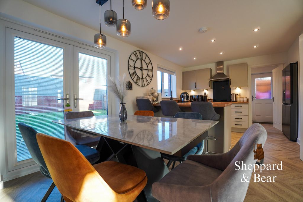 Property photo 2 of 48 Dsc01606.Jpg