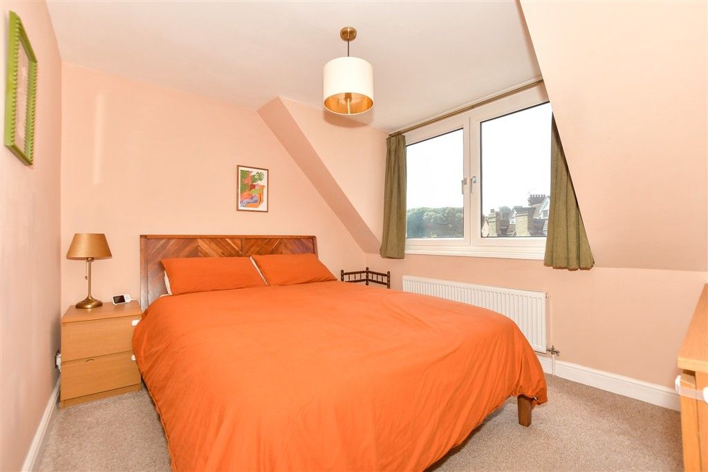 Property photo 2 of 7 Bedroom 1