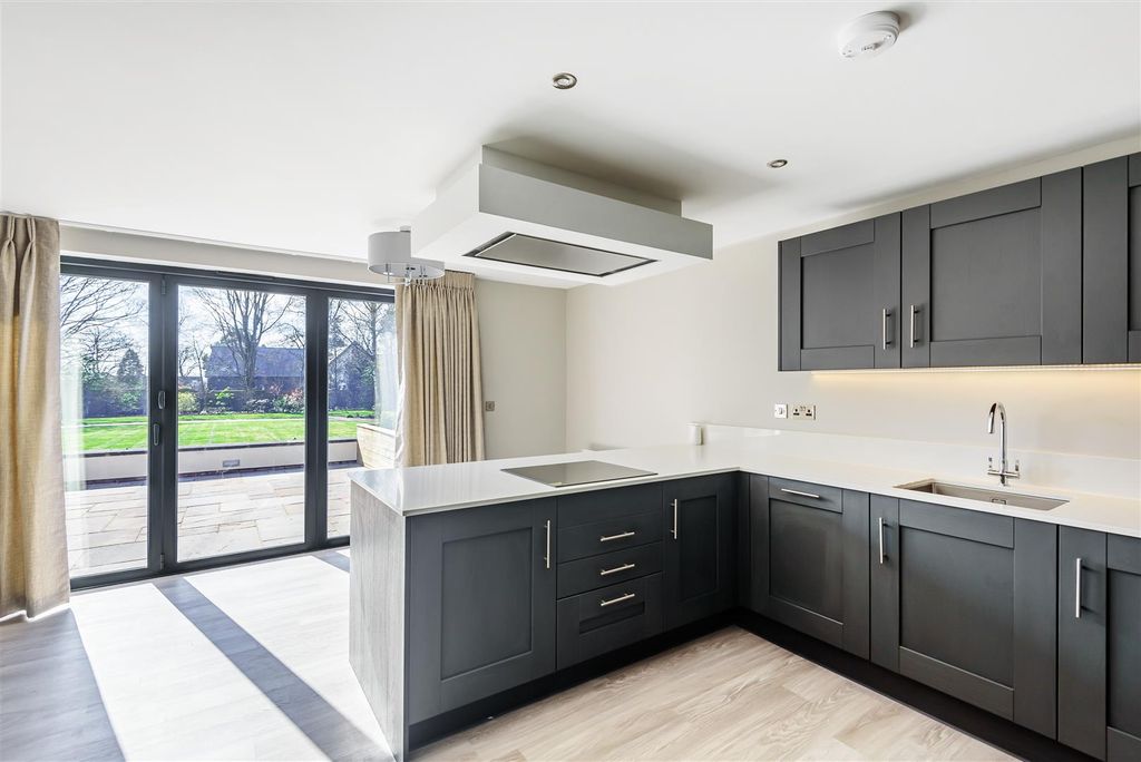 Property photo 2 of 15 Open Plan Living Room/Kitchen