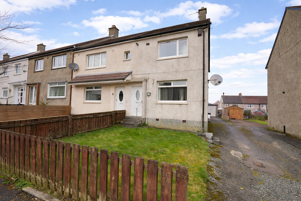 Property photo 1 of 9 To Let -  Balbakie Road, Harthill ML7