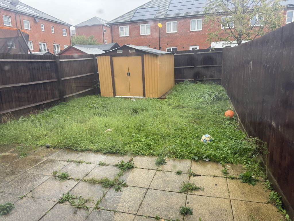 Property photo 2 of 19