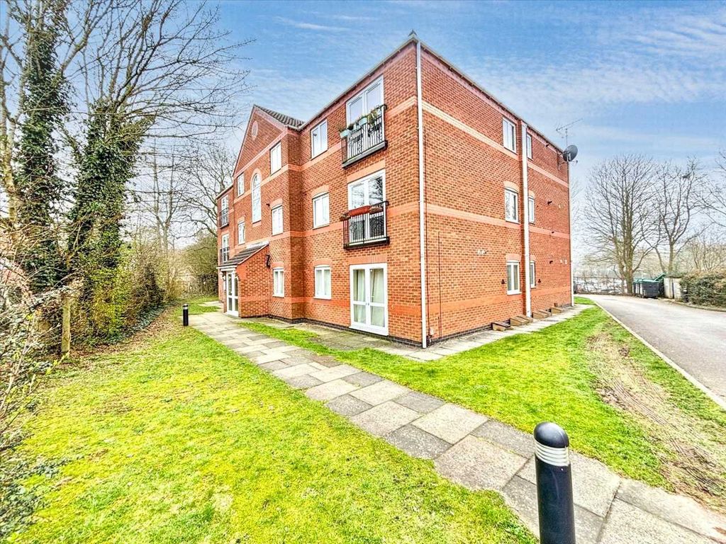 Property photo 1 of 17 Main Picture