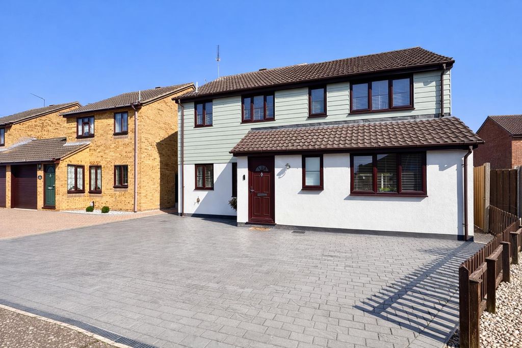 Property photo 1 of 24 F328B038-97C5-43B4-B0D1-218967902407.Png