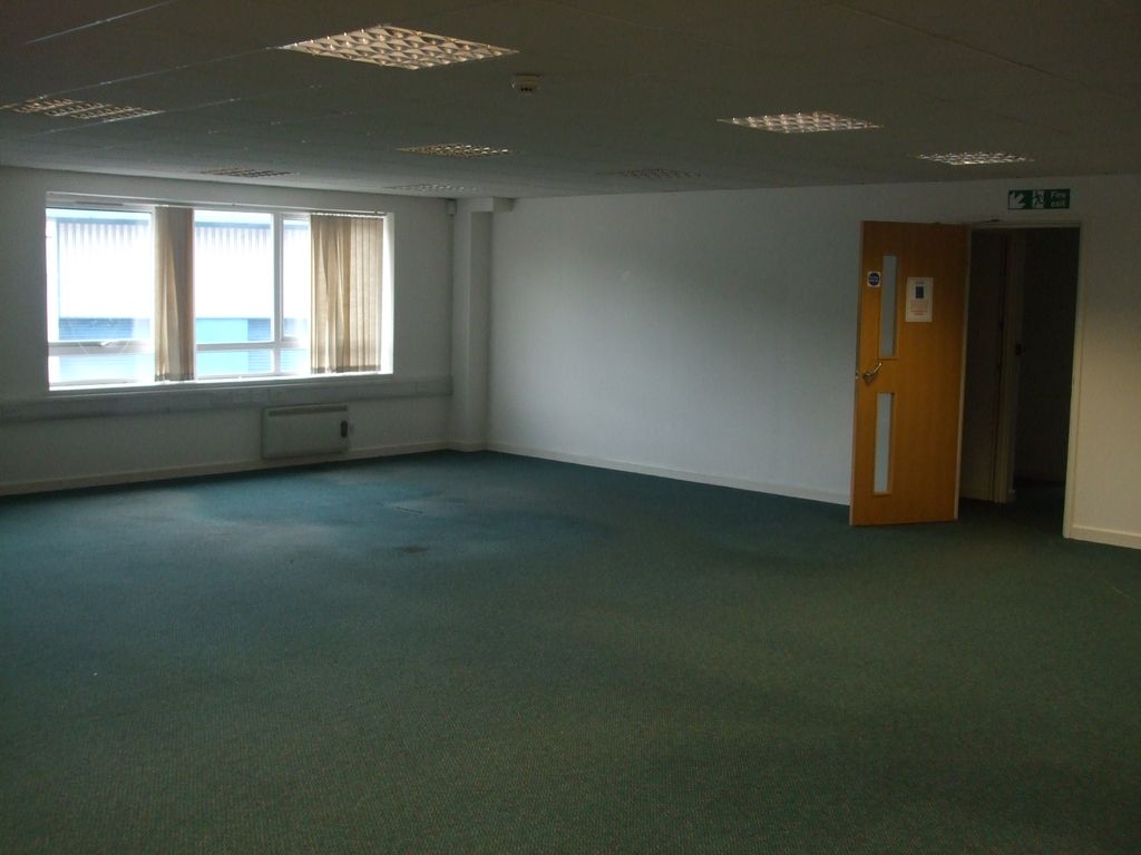 Property photo 3 of 3