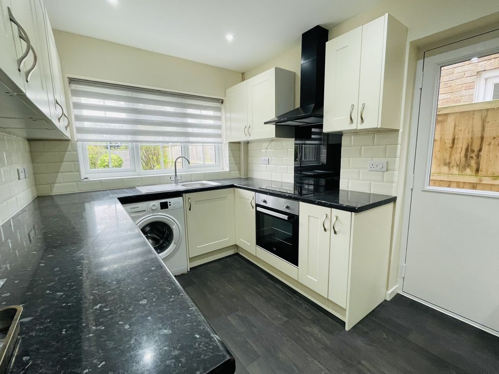 Property photo 2 of 12 Gallery