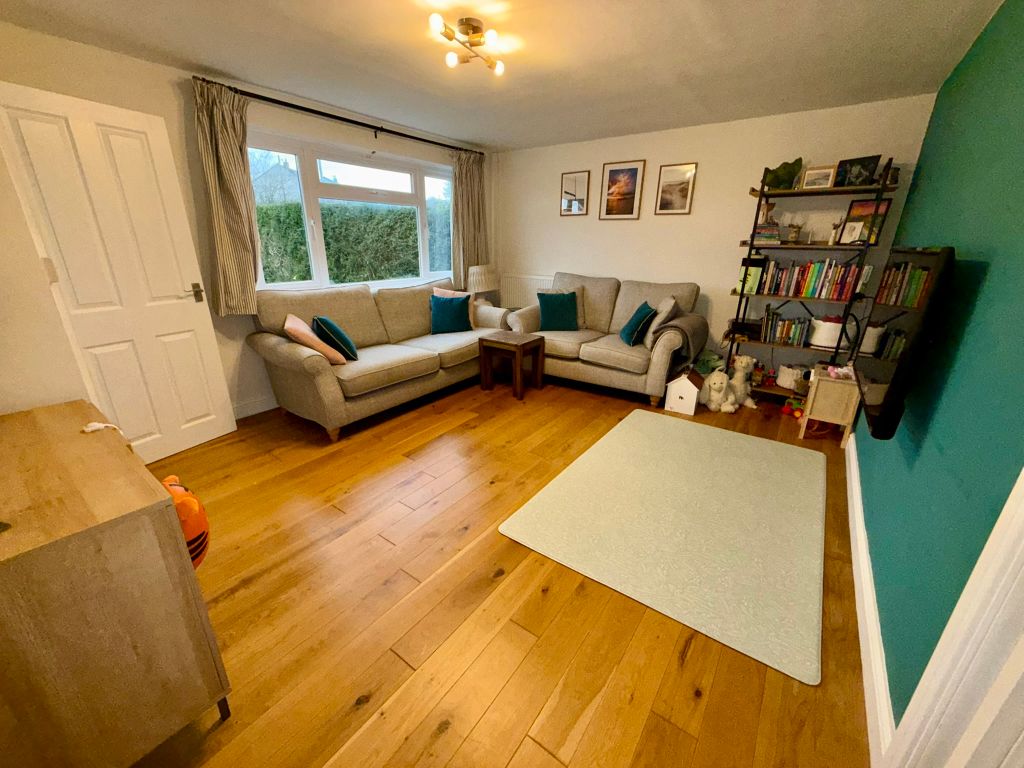 Property photo 3 of 12