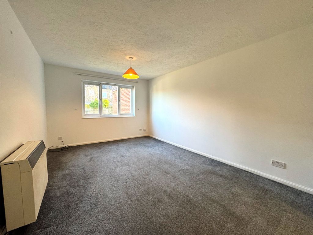 Property photo 2 of 10 Picture No. 04