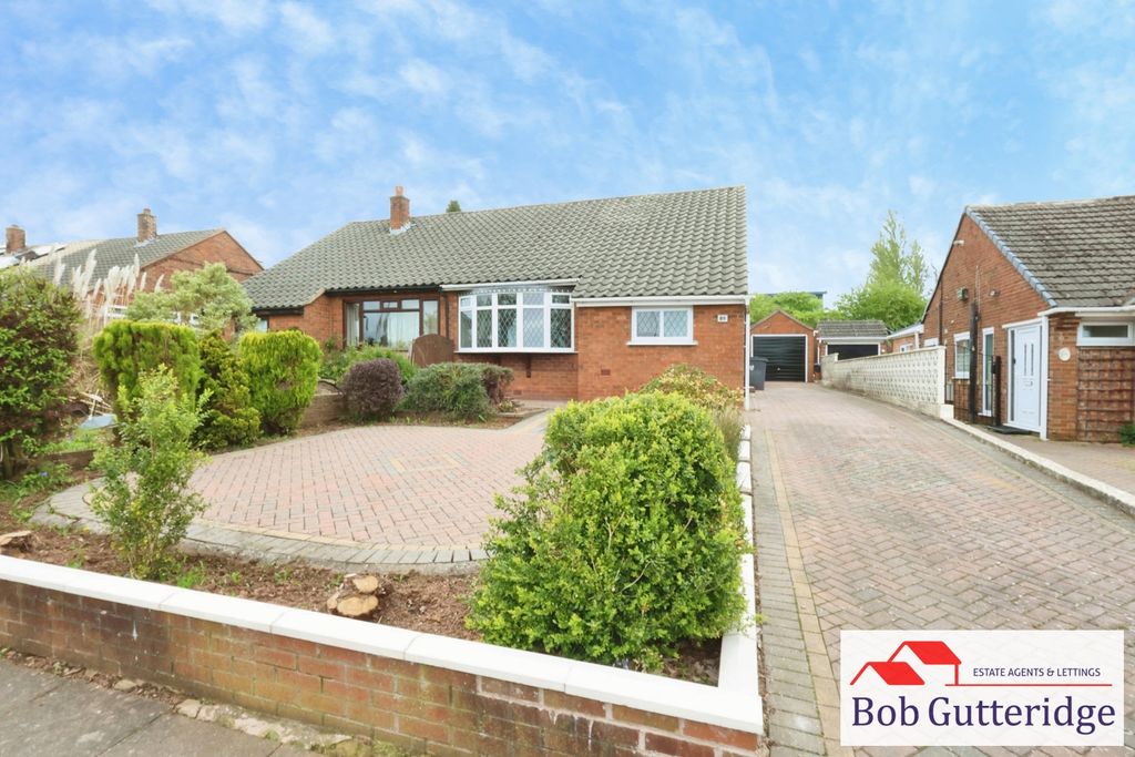 Property photo 1 of 18 Pbox-Img.Jpg