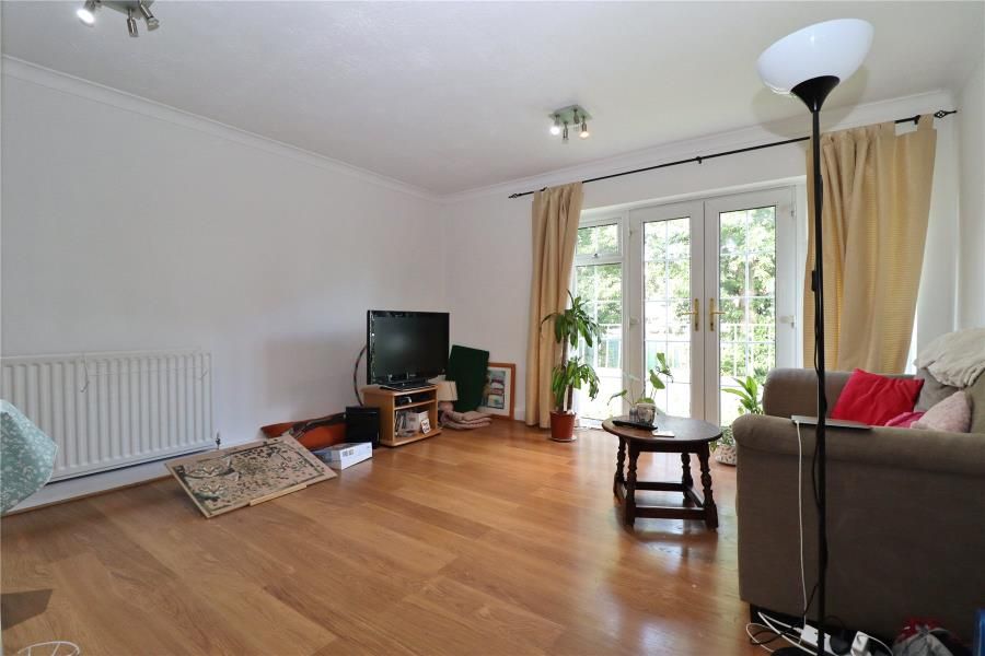 Property photo 3 of 9