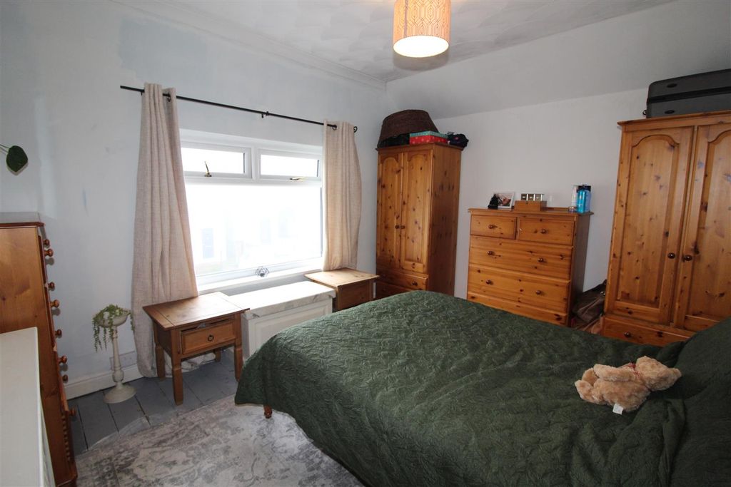 Additional image 14 of 3 bed semi-detached house for saleBedwellty Road, Cefn Fforest, Blackwood NP12